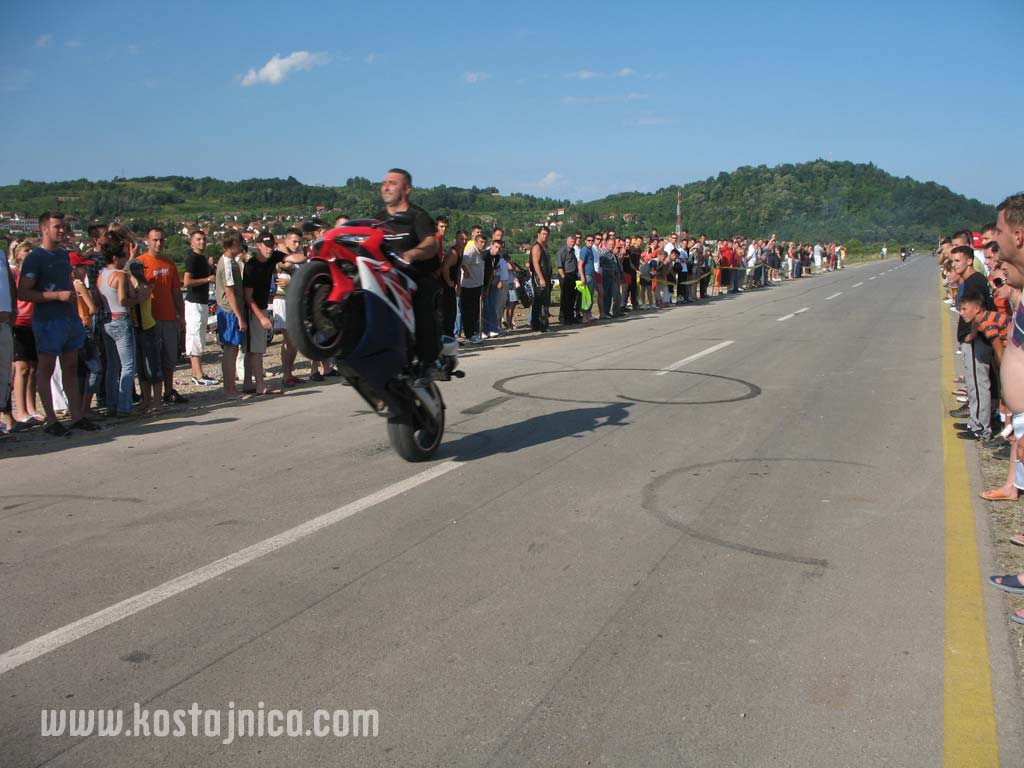 moto-094